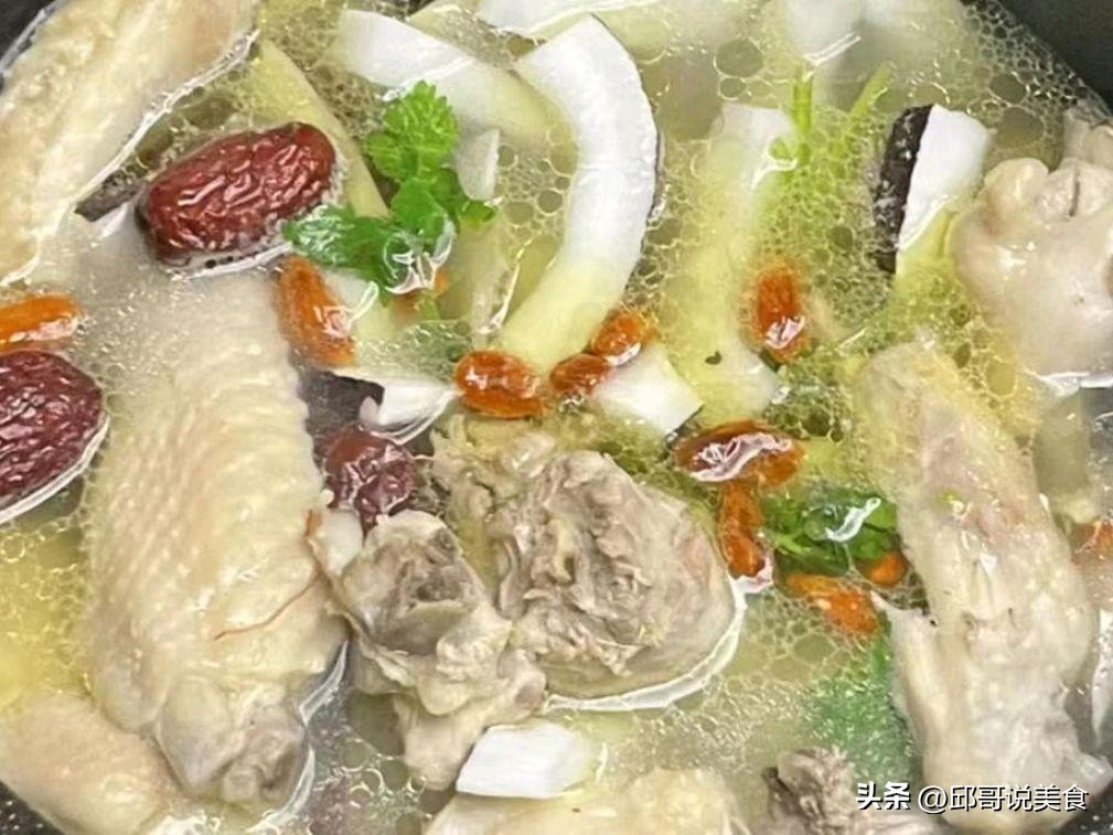 冬天滋润营养又去燥的5道汤,入冬转凉一定要喝的八道营养汤