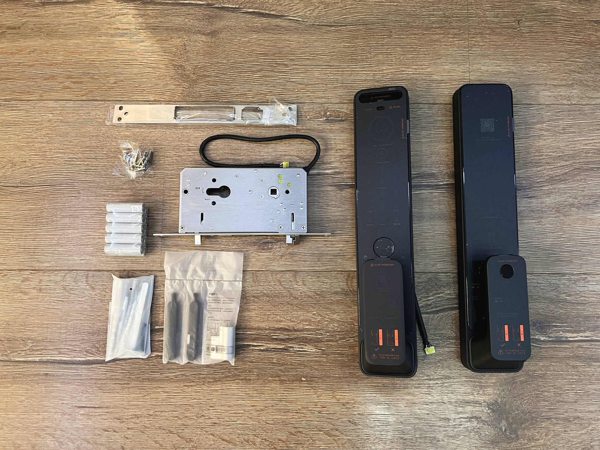 小米全自动智能门锁添加指纹,小米最新款人脸识别智能门锁缺点