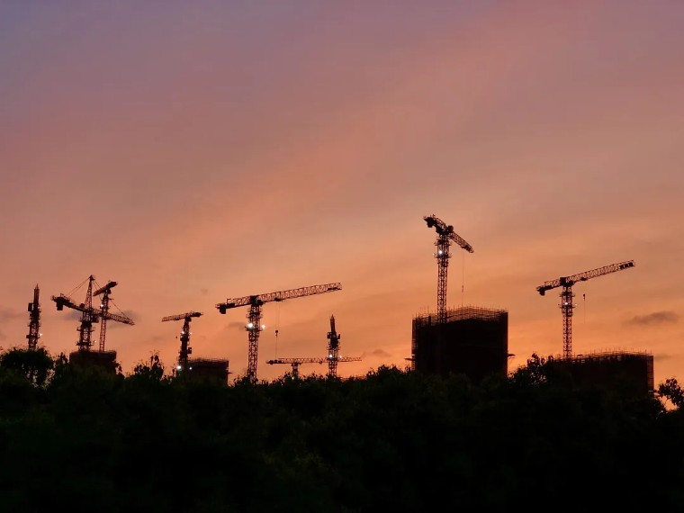 摄影图片二次构图,一张照片二次构图就会眼前一亮