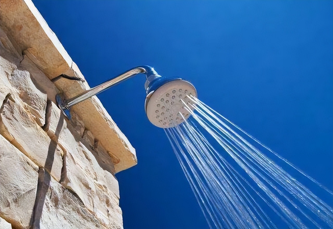 天热人体出汗位置代表什么,人体各部位出汗症状