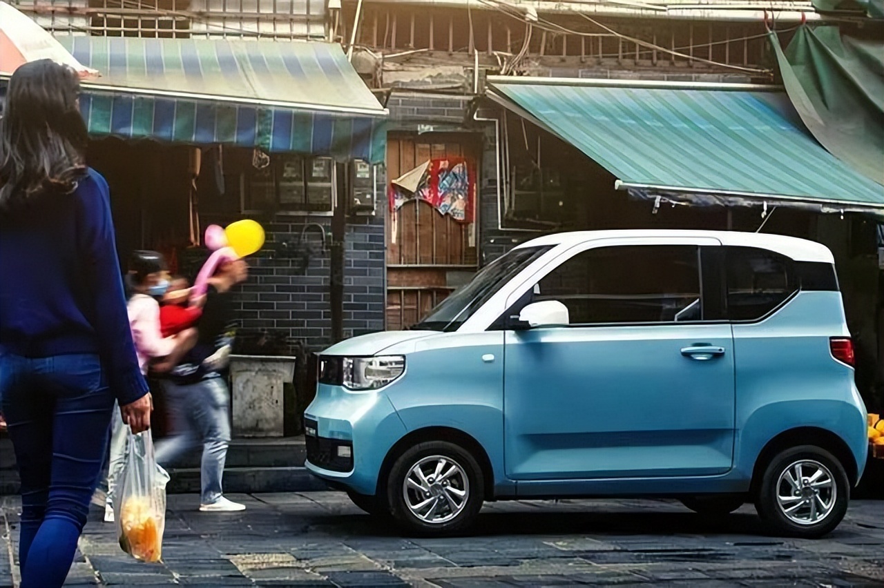 宏光MINIEV的敞篷版测评,宏光miniev敞篷版出来了吗