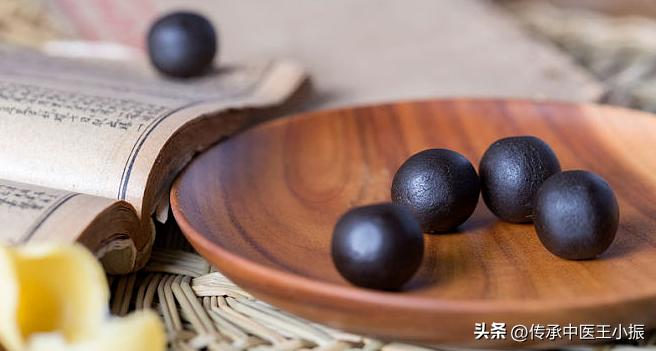 咳嗽晚上比白天严重吃什么中成药,小孩15岁咳嗽吃什么中成药最见效