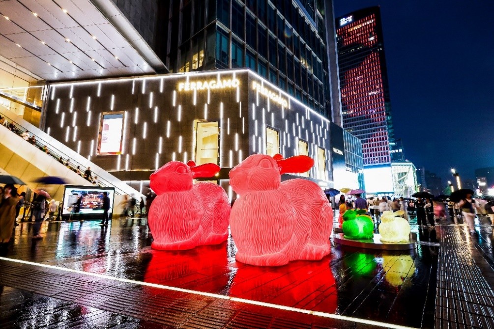 成都IFS“TheMigration动物来徙”公共艺术展盛大开启