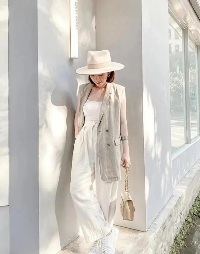 早秋新款入秋高级感穿搭攻略,好穿又好搭早秋