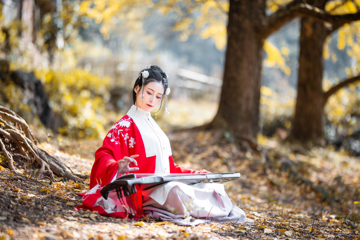 故事：王爷纳新妃，我赌气和离前往边塞，他求和“回来做皇后吧”