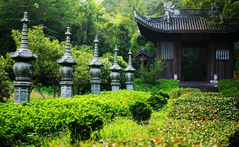 杭州游玩必去十大景点排行榜,杭州一日游必玩景点杭州美食街