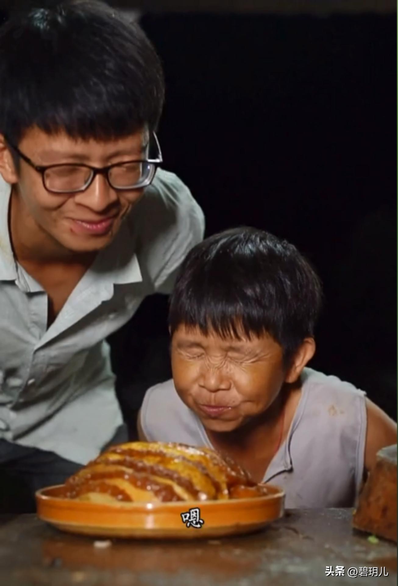 康仔农人和老小孩的最新视频,康仔和老小孩的抖音视频人间城