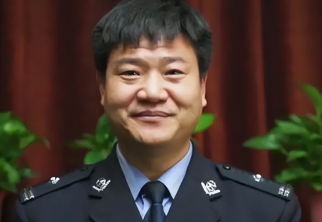 反诈老陈谈辞职感受,罗翔如果被骗了怎么办