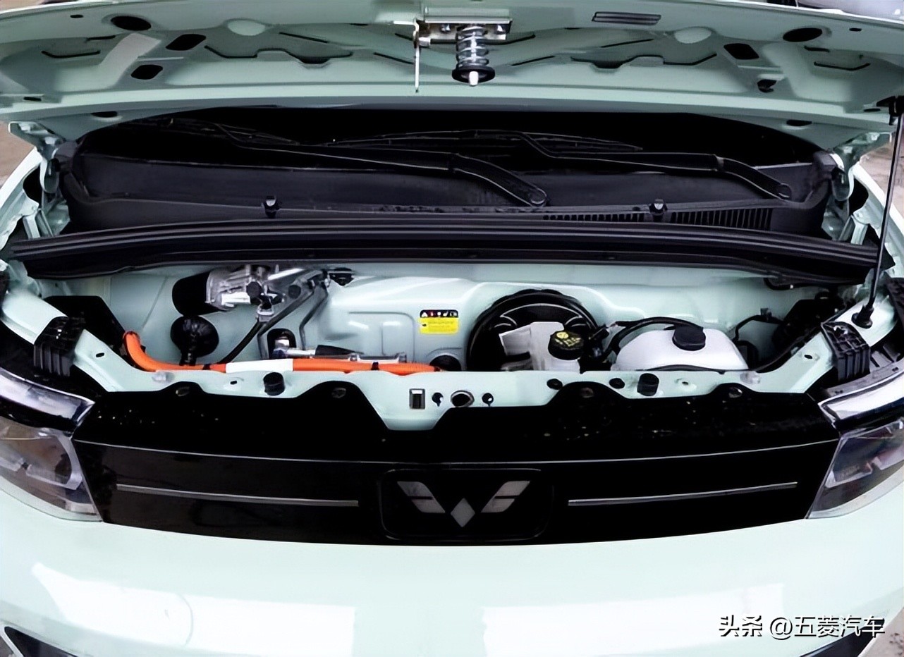 五菱宏光miniev春日出行国民神车,五菱宏光miniev马卡龙时尚款优惠