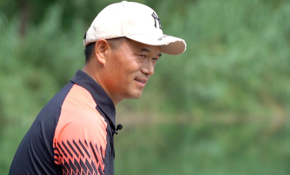 刘松松比赛用的什么鱼竿,刘松松代言过的鱼竿