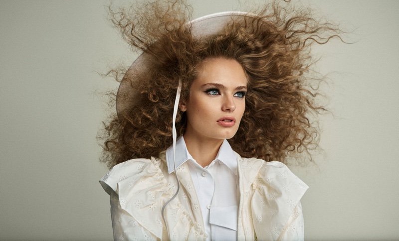 德国超模安娜·米拉（AnnaMilaGuyenz）拍摄的时尚杂志