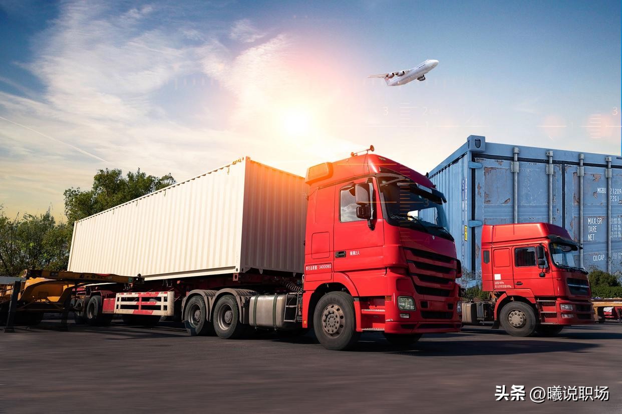 做运输行业的司机真累真苦,运输物流司机月薪1万靠谱嘛