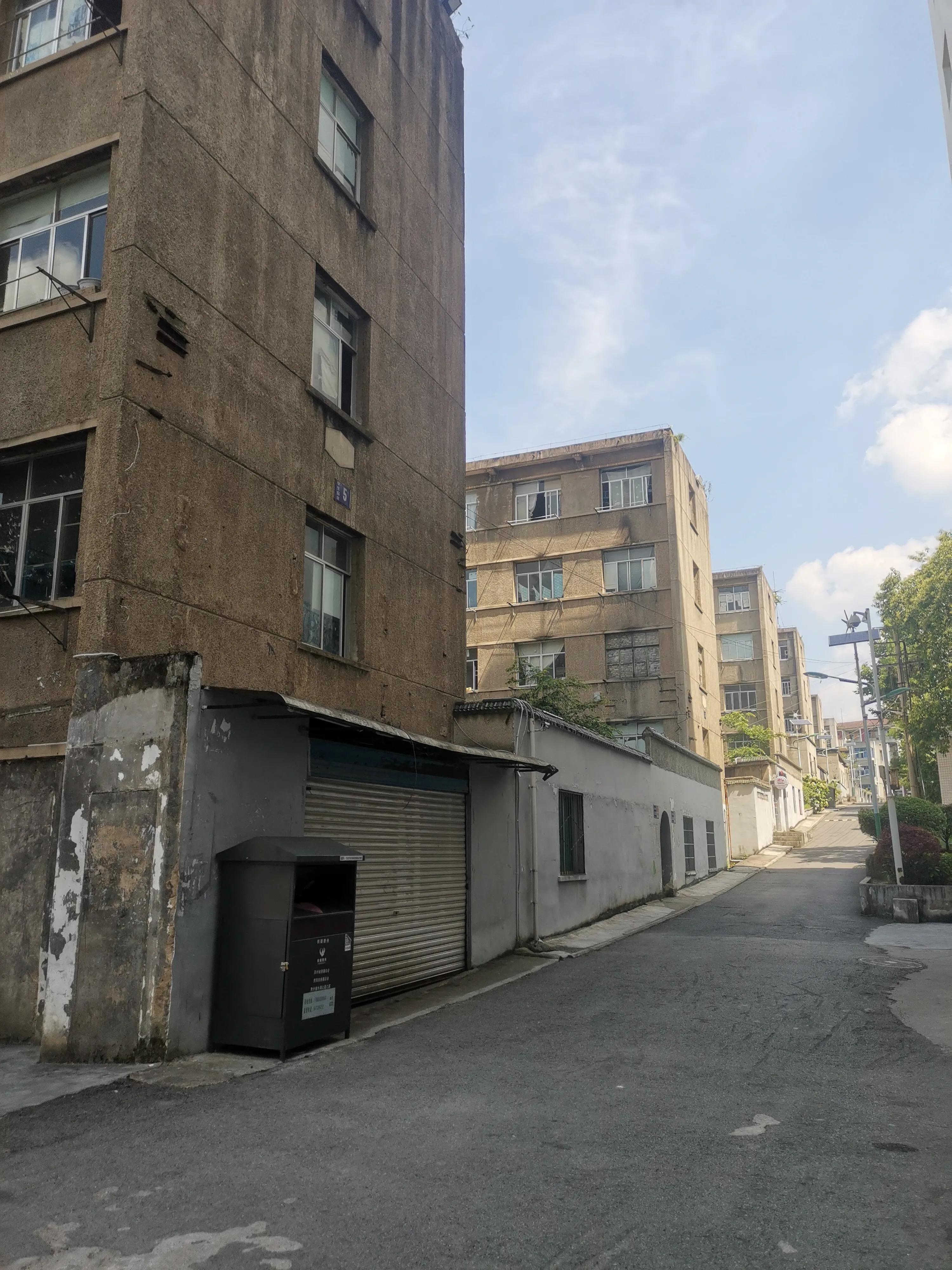 贵州民族大学独有的风景,贵州民族大学游