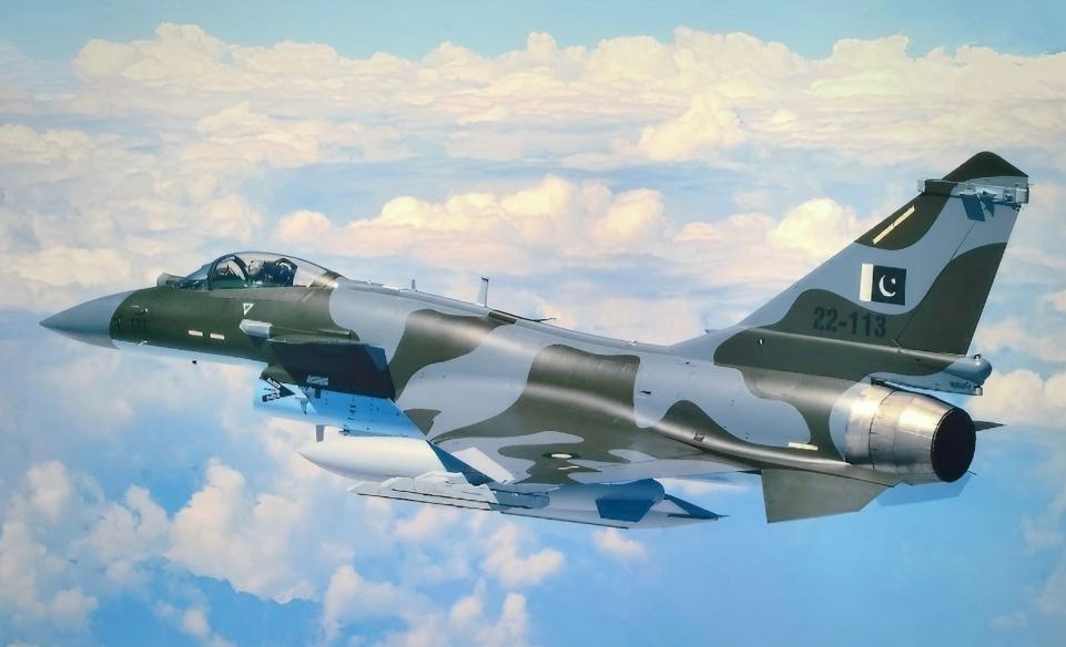 明明互为死敌，印巴却做出相同选择，巴铁买歼10或并非用于空战？