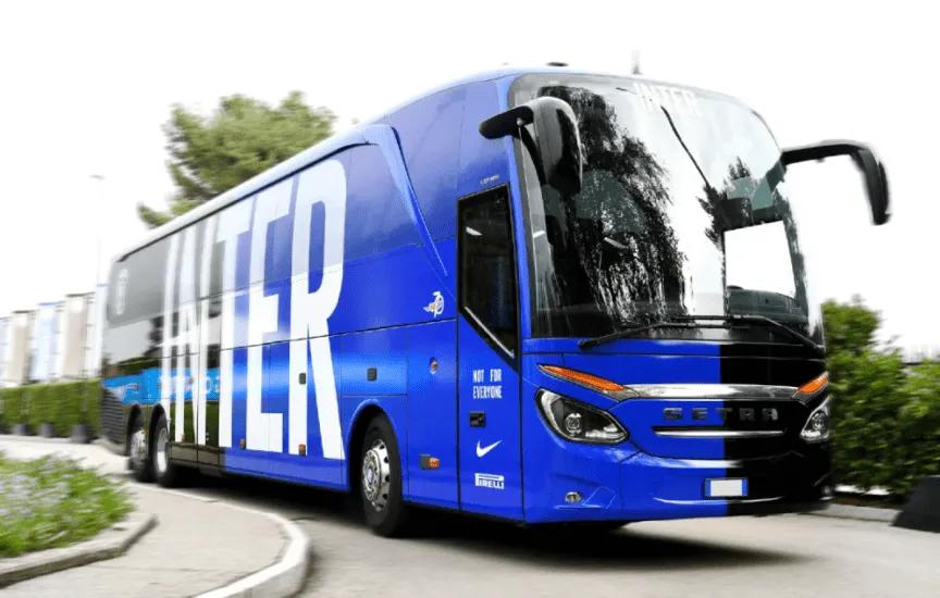 世界足球俱乐部大巴车,五大联赛球队大巴