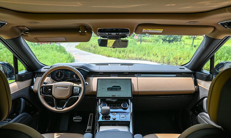 18年老款路虎揽胜运动版驾驶体验,路虎2023款揽胜试驾