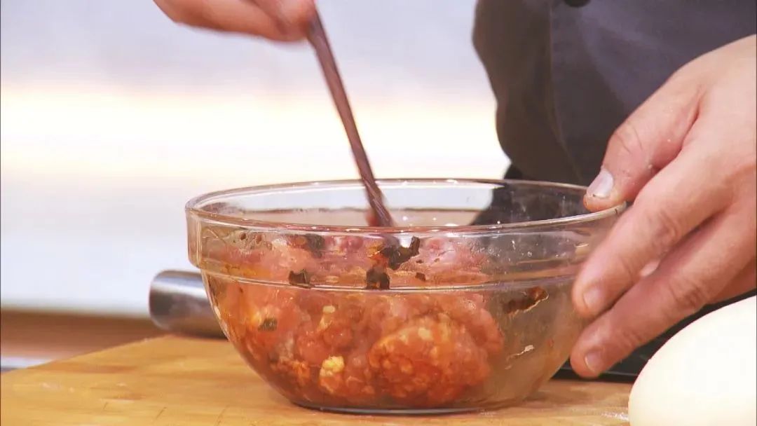 闄堢毊鍜屼粈涔堟场姘村枬鍙互鍏昏儍,闄堢毊鎬庢牱鍚冩墠鏈夐┍瀵掔殑鏁堟灉