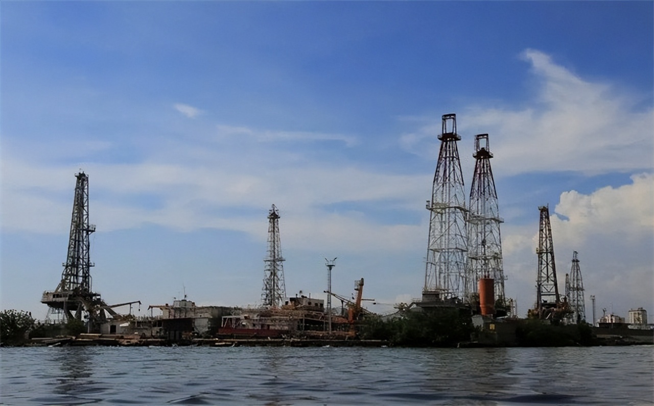 委内瑞拉用岛还债是真的吗,穷的叮当响还负债