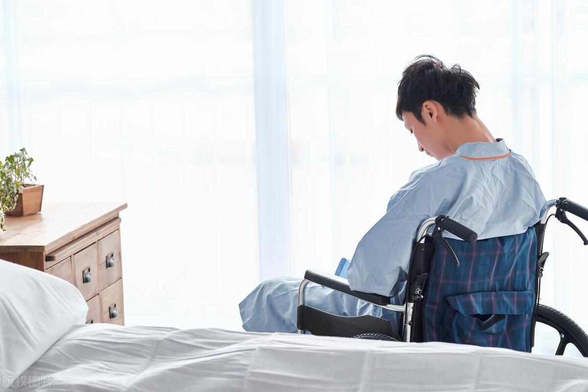 帕金森患者经常便秘怎么办,帕金森便秘为什么会做噩梦