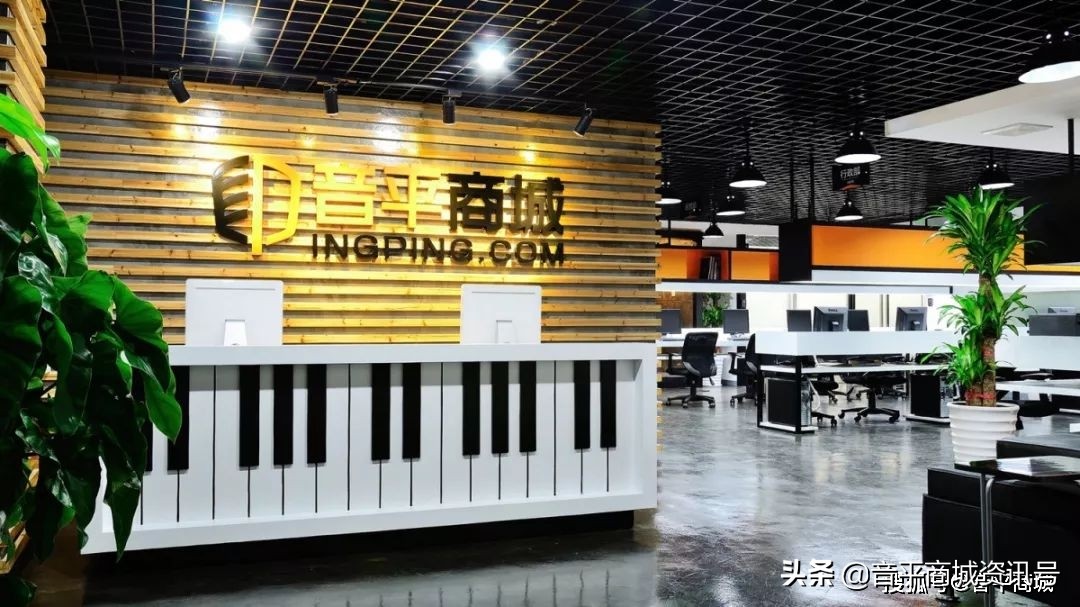 春节不打烊好礼全场送不停,春节不打烊优惠不停歇