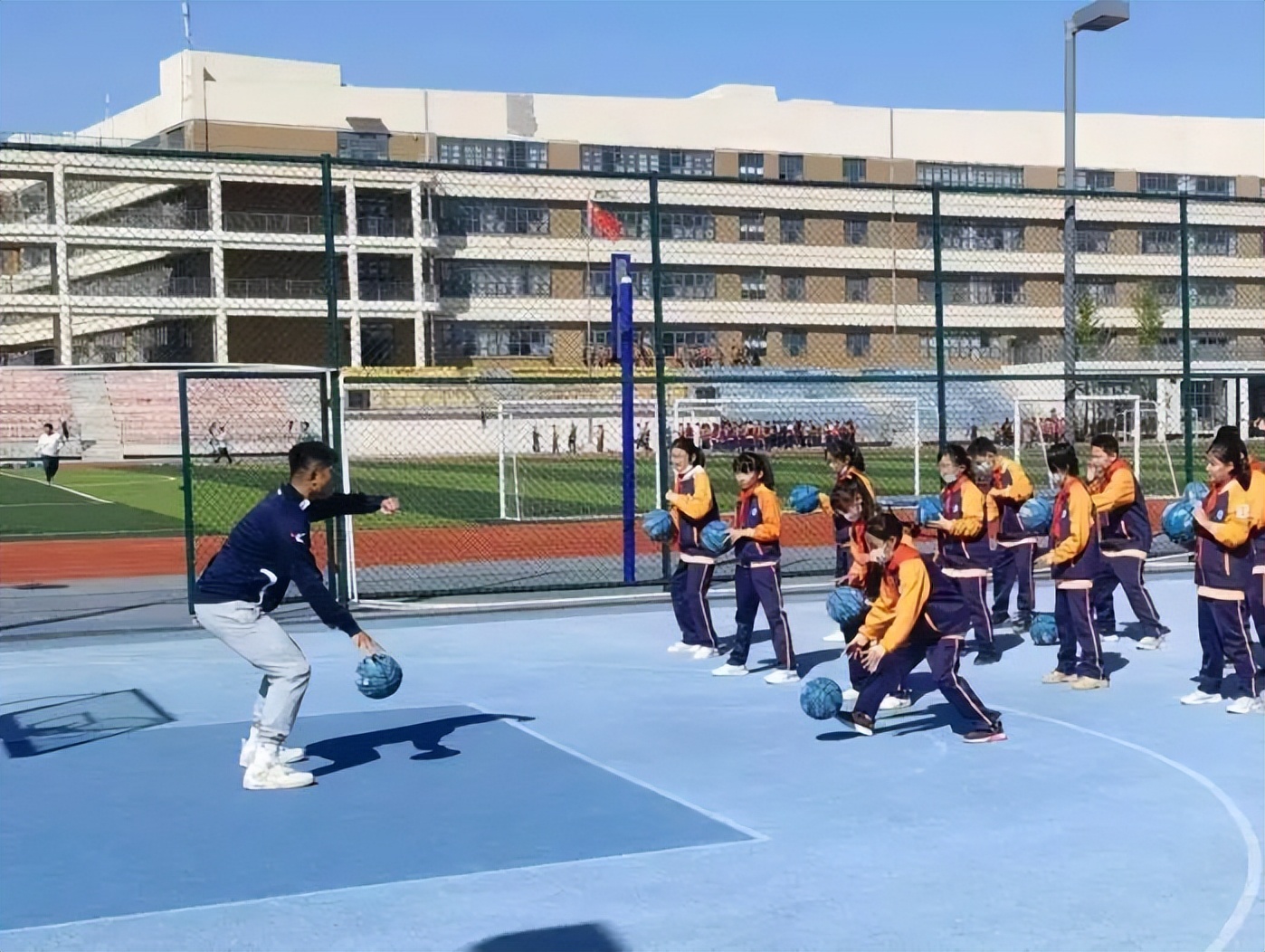 国科大青岛附属实验学校的艺体班,国科大青岛附属学校教师