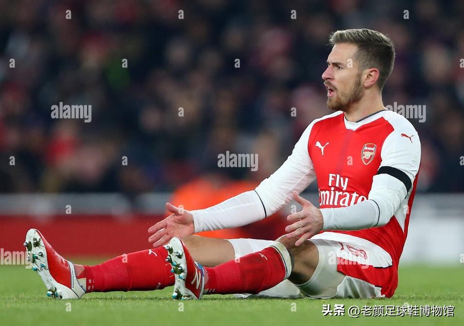 曼联英格兰队双料队长代言，最先将碳板植入足球鞋的品牌是它