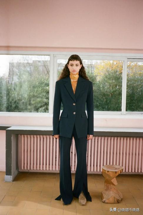 收起你的阔脚裤,收起你的束脚裤