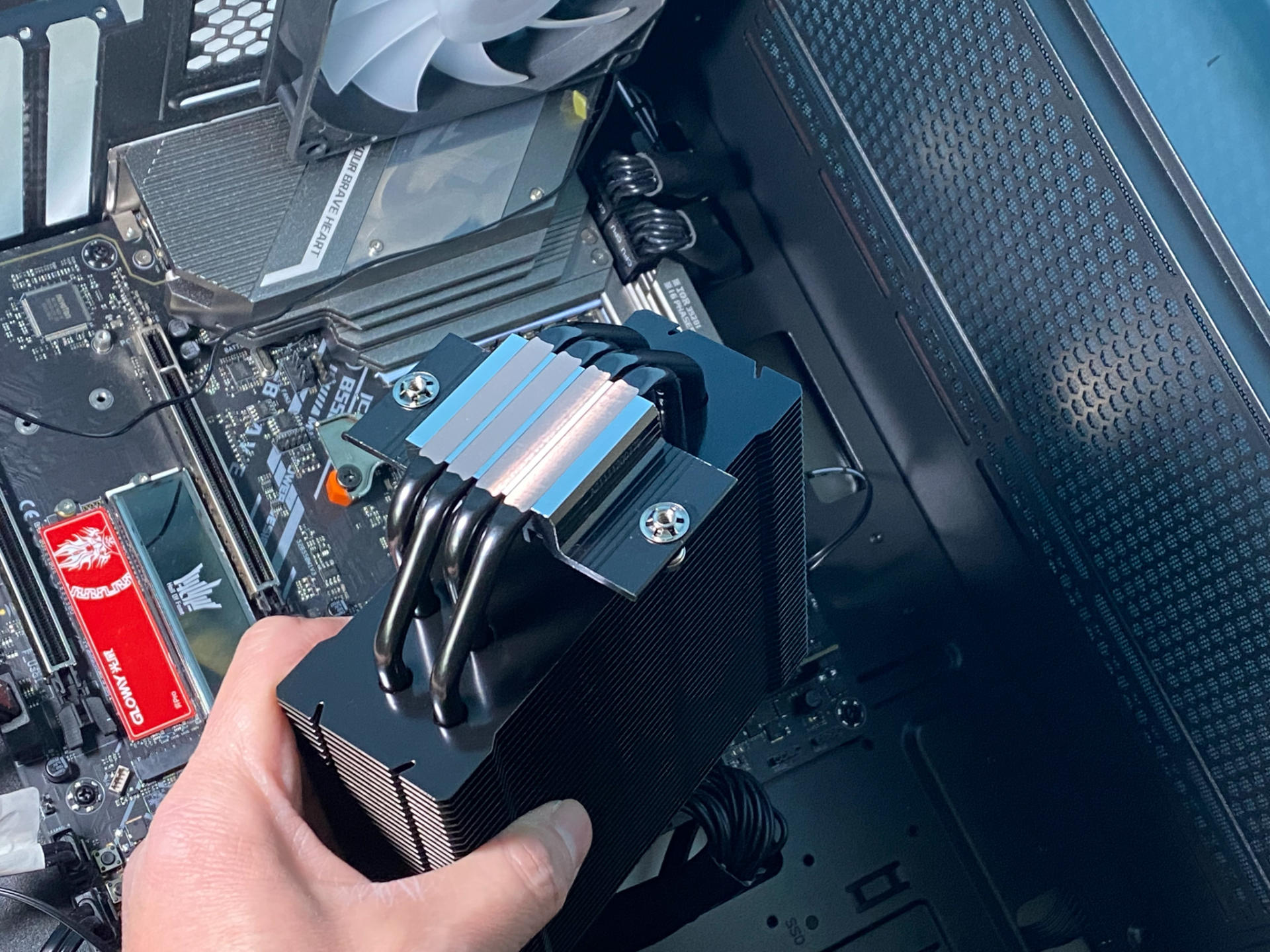 89元的风冷能压住超频的5600X吗？实测超频三东海R4000