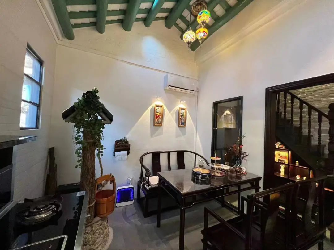 朱兴泽丨叠芳居（散文）