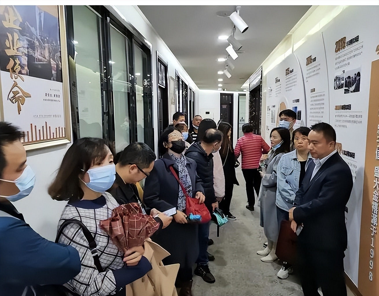 11年集资被骗钱还能追回来吗,11年骗取钱财4000万