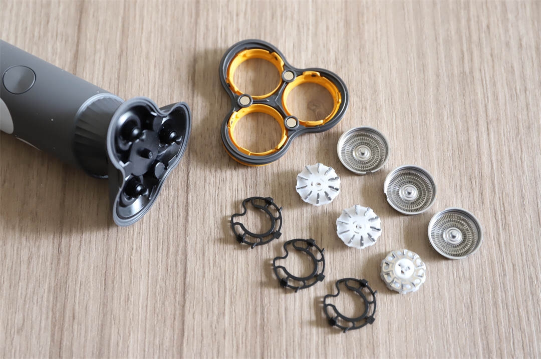 奔腾剃须刀pq3906,奔腾往复式剃须刀评测