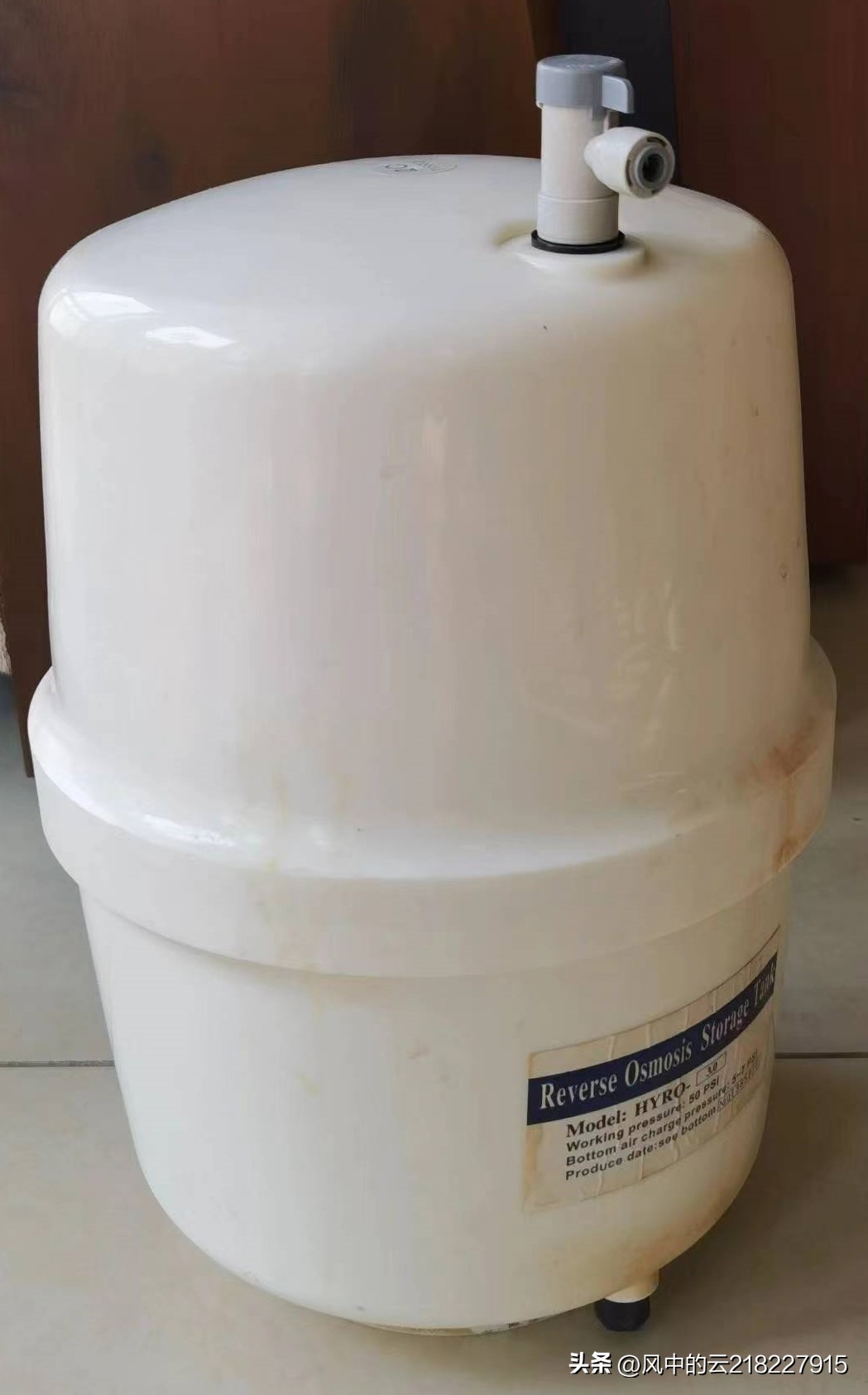 净水机储水罐的水能放出来吗,怎样把净水器储水罐里的水放掉