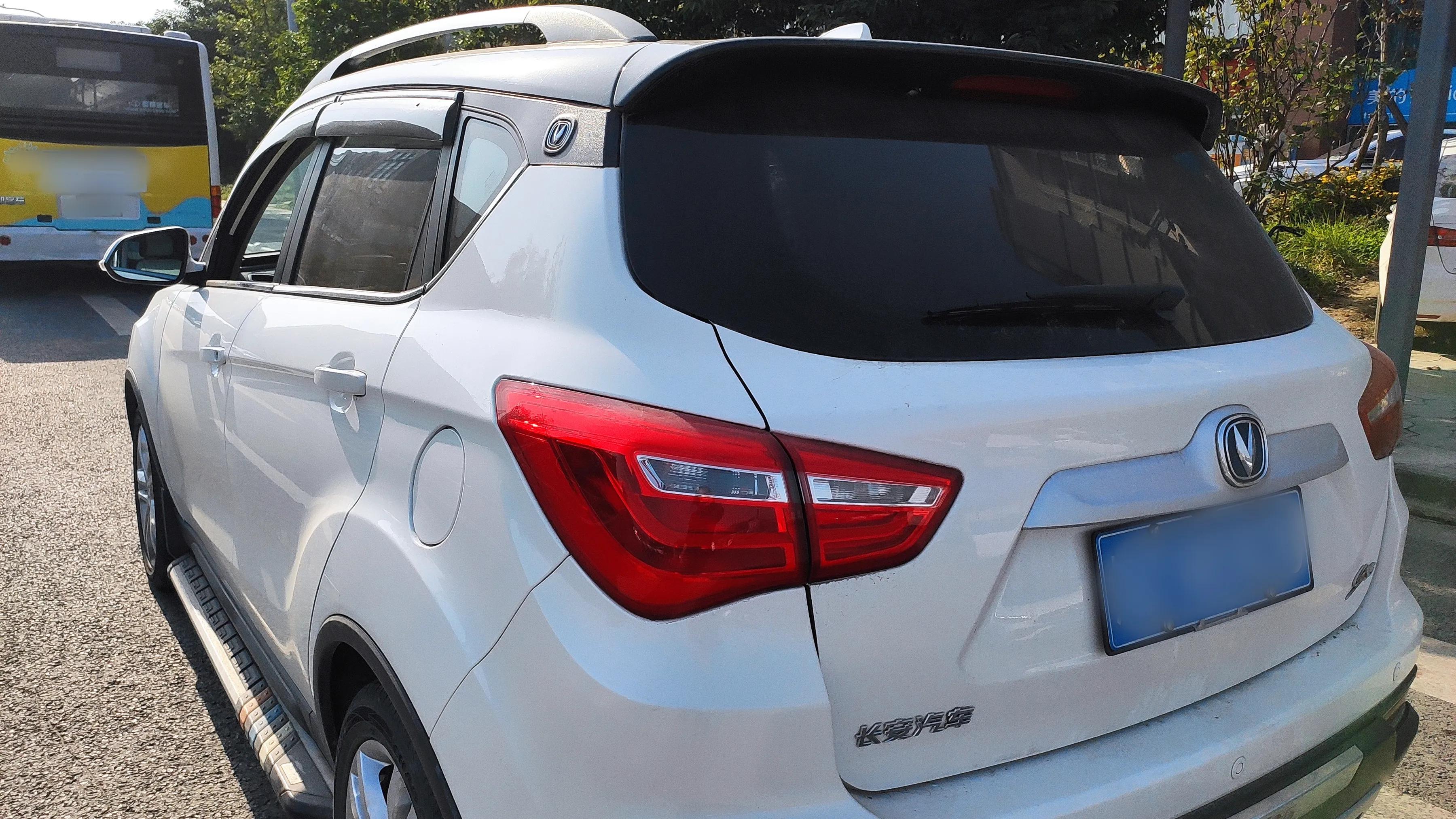 cs35车型图片,2017款cs35什么颜色