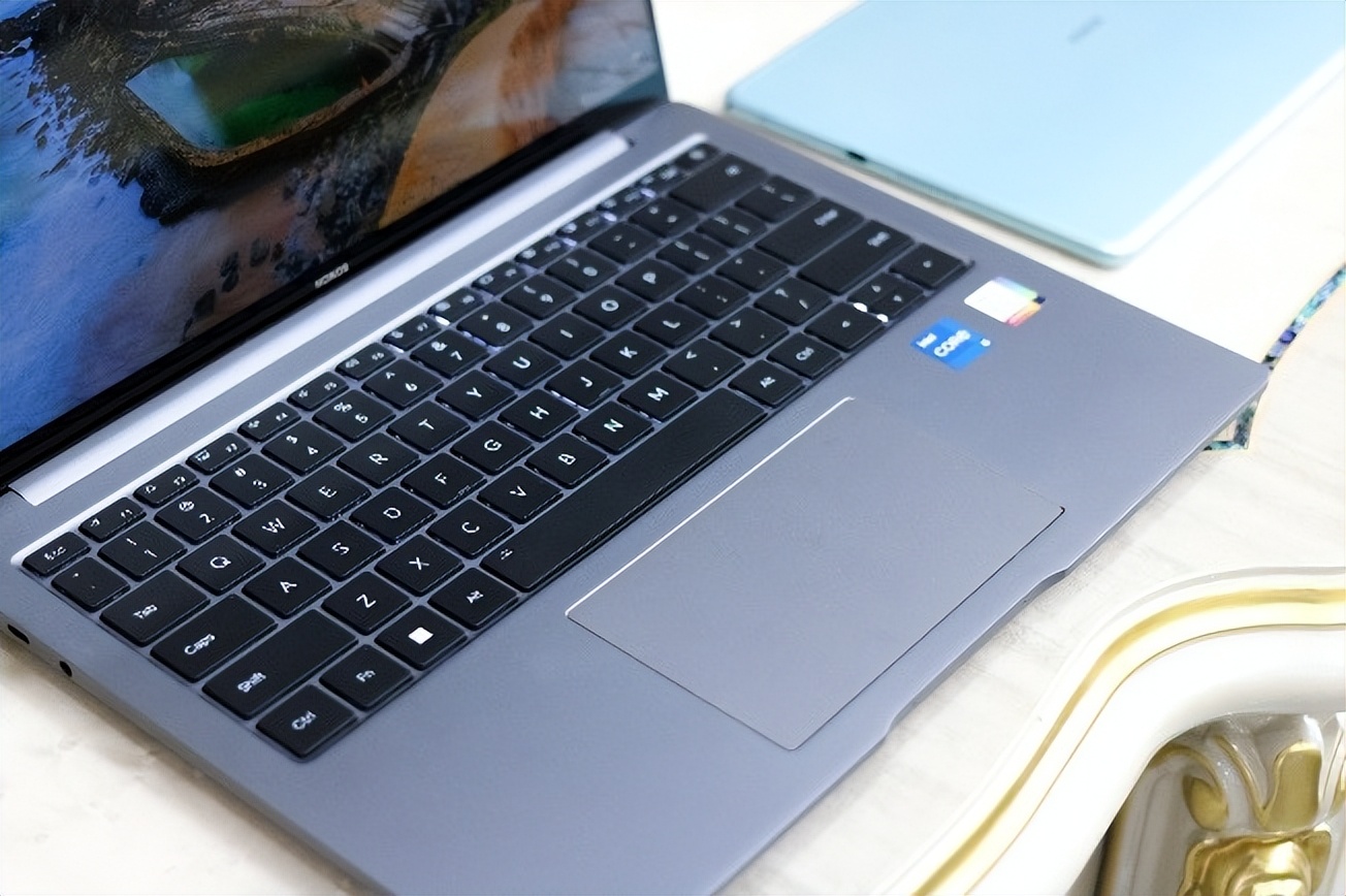 荣耀magicbook14轻薄办公体验,轻薄笔记本推荐荣耀magicbook14