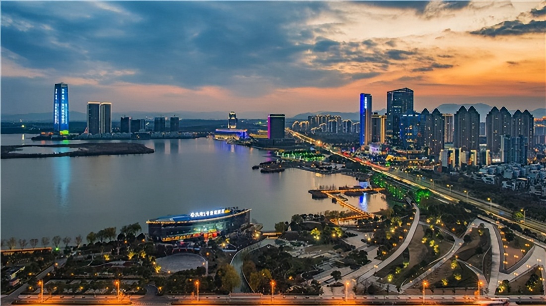 江苏第四县争夺战：常熟VS宜兴，到底谁更有实力问鼎？