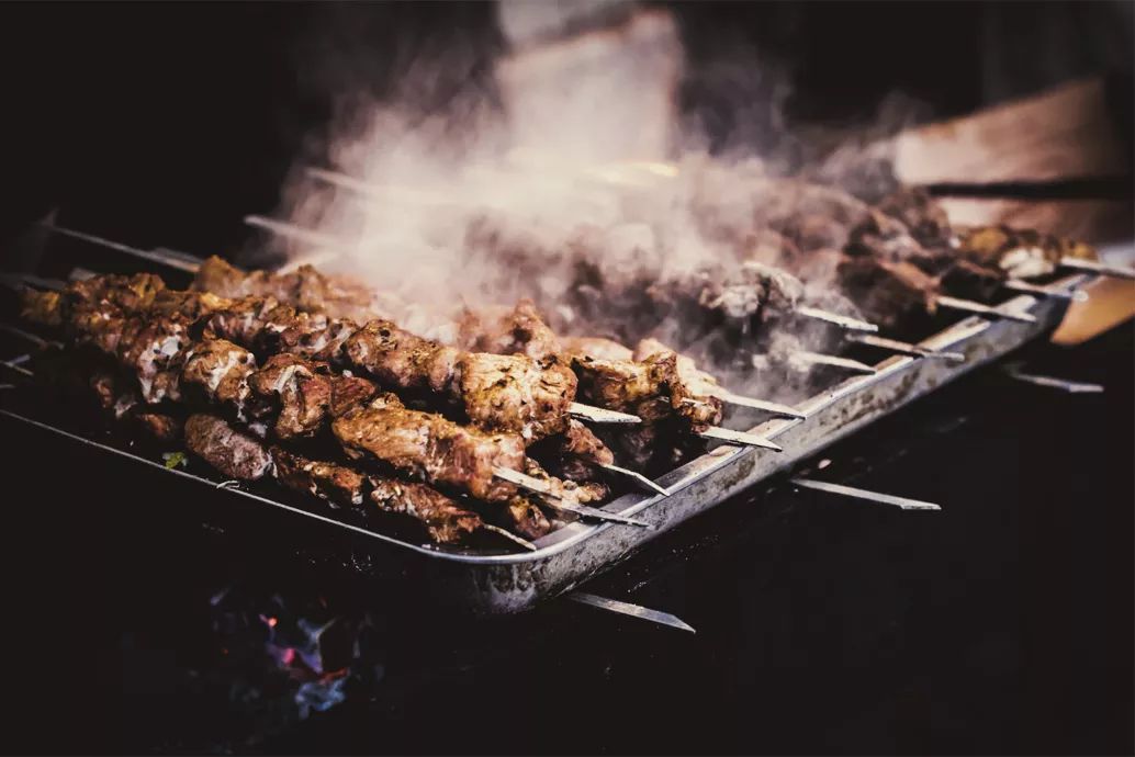 为了愉快地BBQ，澳洲人有多疯狂？