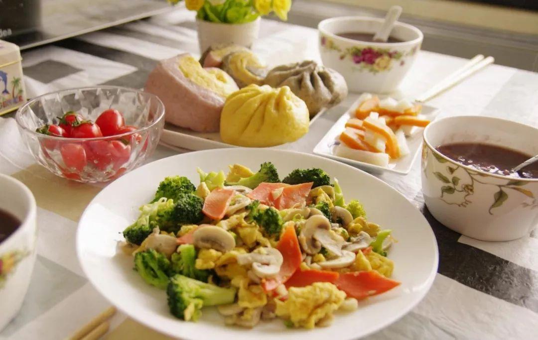 血糖偏高的人建议少吃这4种素食,三种素食引起血糖高