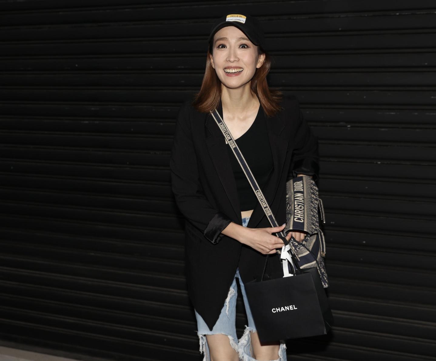 乐易玲61岁生日众星云集,曾志伟乐易玲台庆