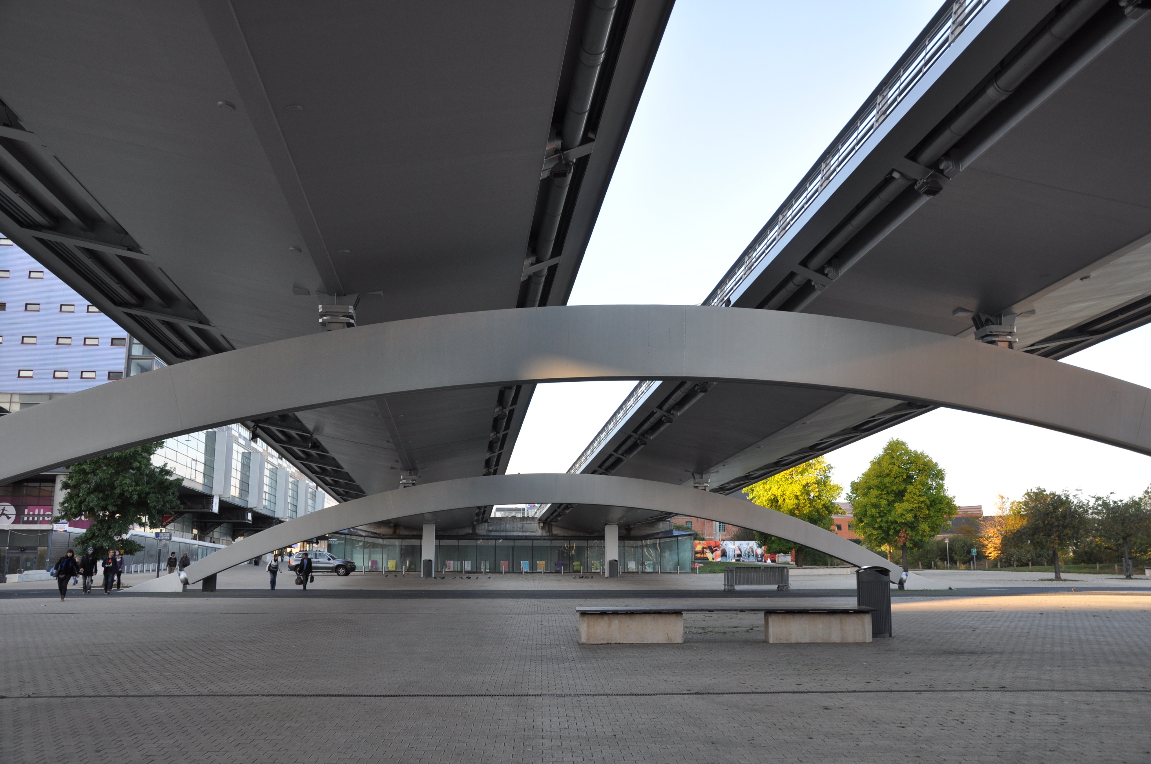 里尔卢浮宫,戴高乐里尔