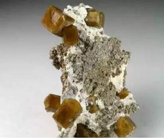 七大晶系的代表矿物,七大晶系