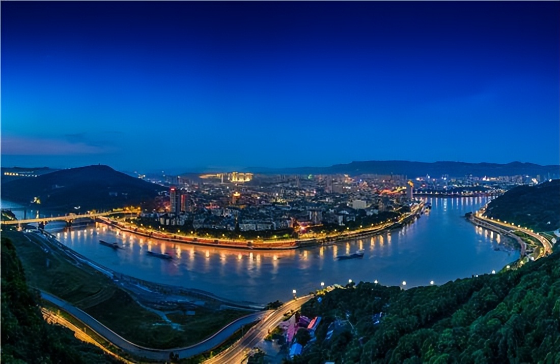 纯粮酿造五粮浓香,五粮酿造纯粮好酒