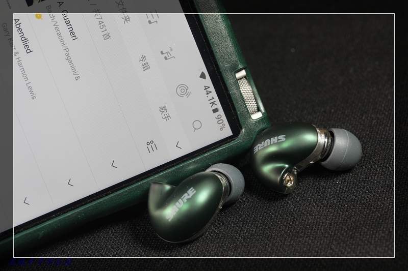 #焕新色享新音#情怀来袭舒尔SE846二代清澈版和SE215电光紫试玩记