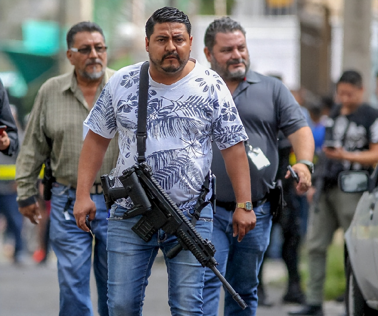 墨西哥毒贩为什么猖獗,墨西哥毒贩为什么不敢惹首富