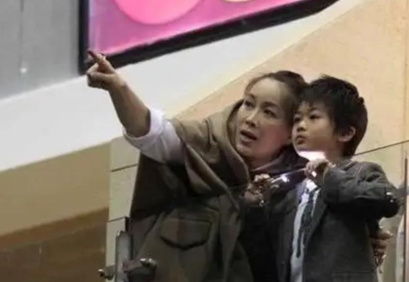 孟桐那英感情经历,那英孟桐恋爱史