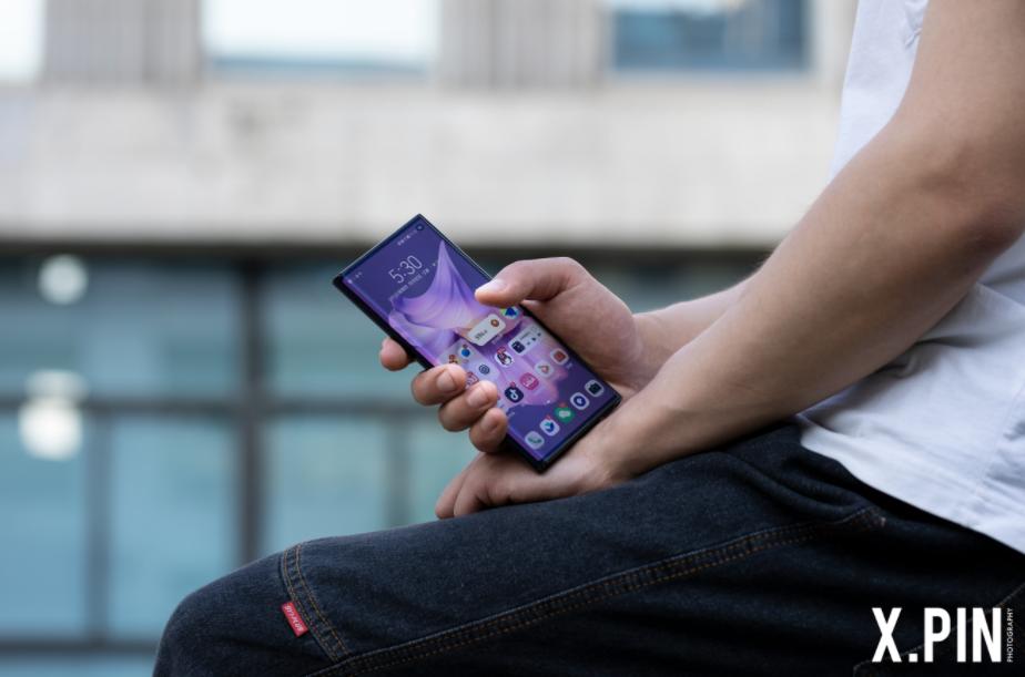 华为刚上市2000元左右5g手机,华为新机一千多元性价比高的手机