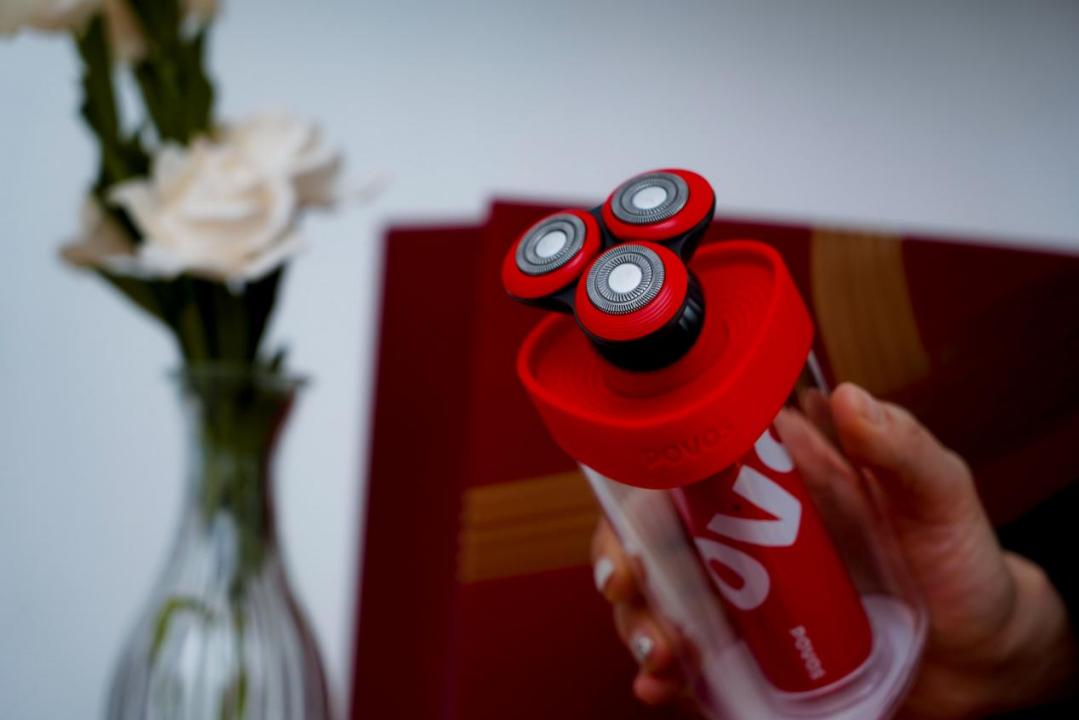 奔腾剃须刀pq9700真实测评,奔腾PQ9700剃须刀配件