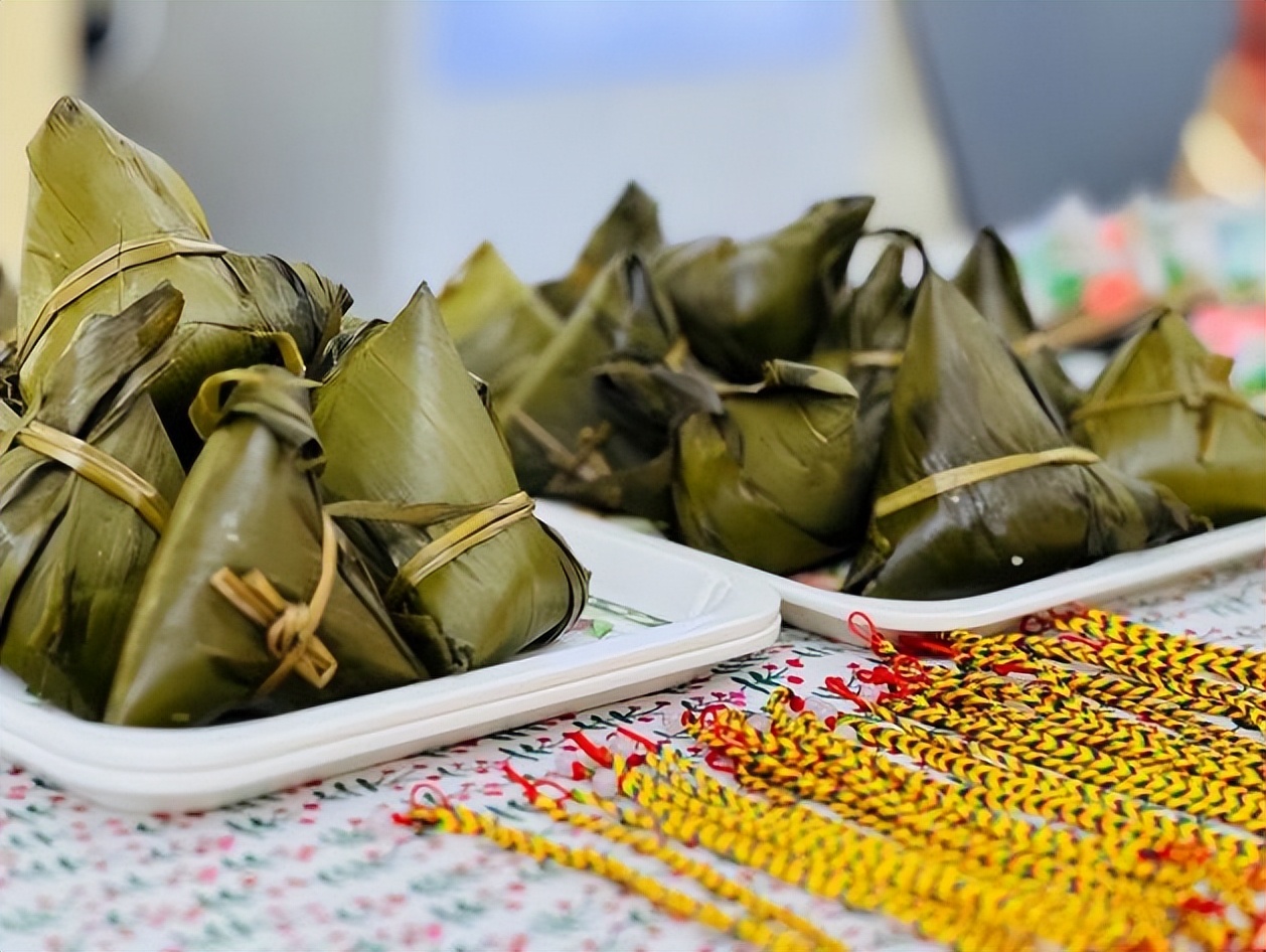 来联通营业厅别样端午放“粽”一夏