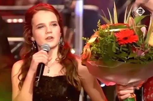 荷兰小天使mira,荷兰女孩阿米拉天籁之声