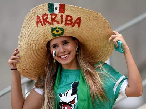 墨西哥街头枪林弹雨,枪林弹雨的墨西哥