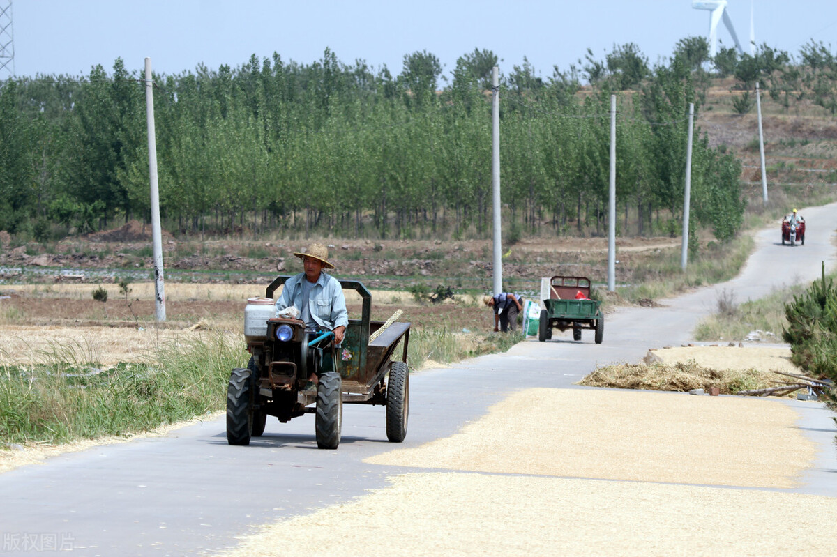 冬天拖拉机冷的时候怎么发动,手扶拖拉机天冷难启动怎么办